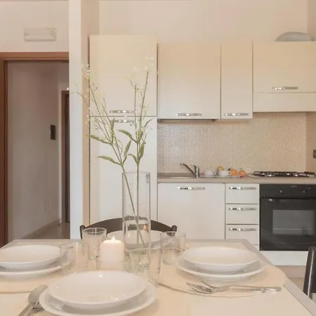 Apartment Stylish Le Fontane No2503