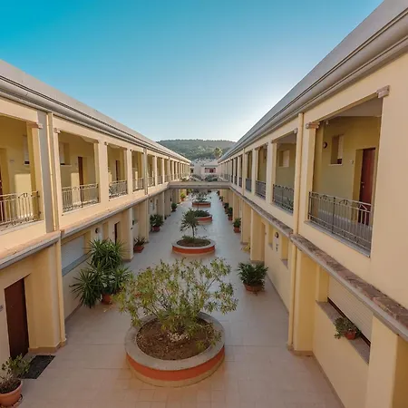Stylish Le Fontane No2503 Apartment Villasimius